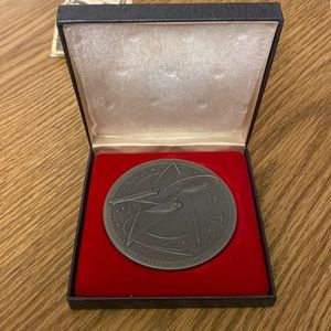 Rare Star Trek medallion 1996 30th anniversary.